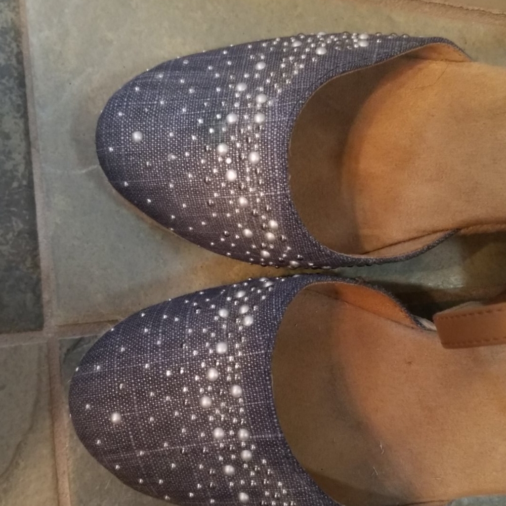Pearl embellished!!
